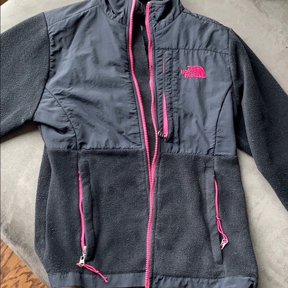 North face with pink zippers - Picture 1 of 4